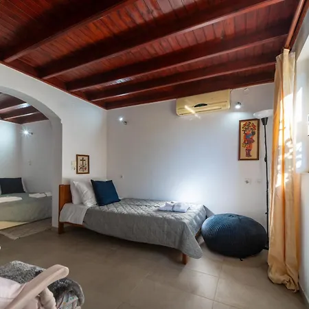 Aelia Filoxenia * أفانتو