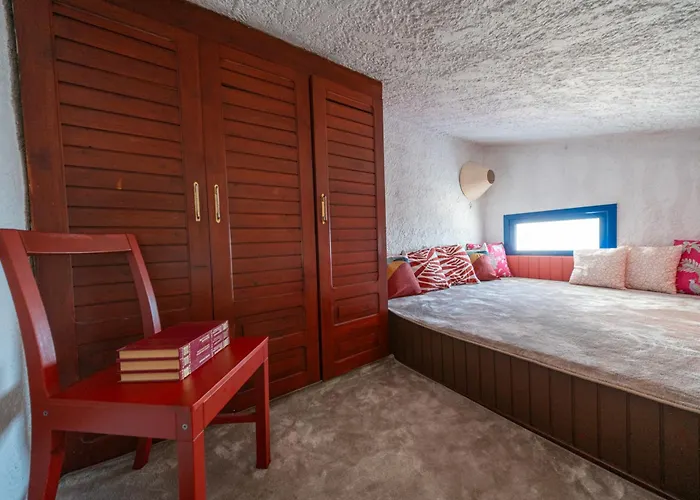 Aelia Filoxenia أفانتو