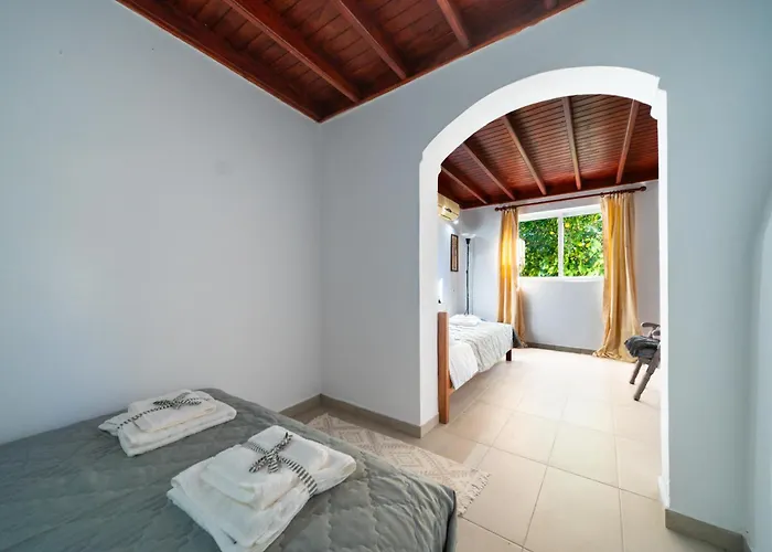 Aelia Filoxenia * أفانتو